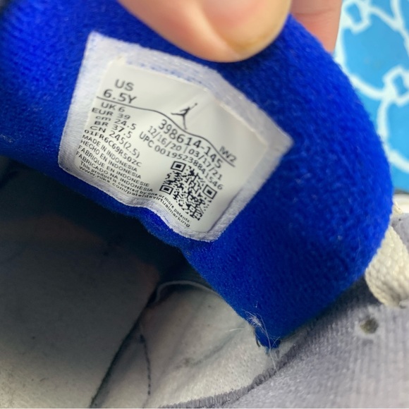 Nike Women’s size 8 Air Jordan 3 racer blue retro og Wmns cement grey sneakers - Picture 2 of 11